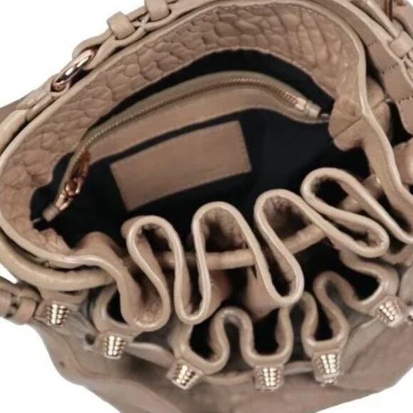 Alexander Wang Diego Studded Leather Bucket Bag RARE Latte - Picture 5 of 9